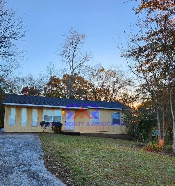 property at 2500 Tempest Dr SW