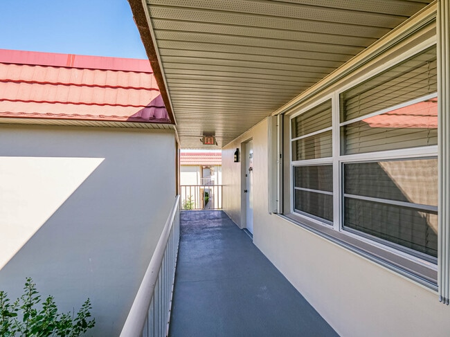 55 Woodland Dr in Vero Beach, FL - Building Photo - Building Photo