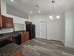 308 Highland Meadows Dr in Davenport, FL - Building Photo - Building Photo