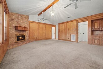 1510 S 3rd St in Conroe, TX - Building Photo - Building Photo