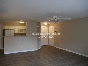 424 Ivy Glen Dr in Winston-Salem, NC - Building Photo - Building Photo