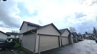 5264 NE 121st Ave in Vancouver, WA - Building Photo