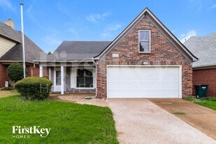 982 Dusty Cove in Cordova, TN - Building Photo