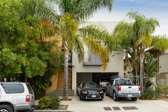 1936 S Shenandoah St in Los Angeles, CA - Building Photo - Building Photo