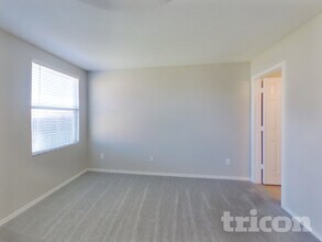 6216 Thoroughbred Trail in Denton, TX - Building Photo - Building Photo