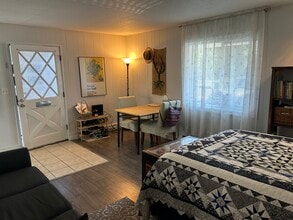 3073 Alder St in Eugene, OR - Building Photo - Building Photo