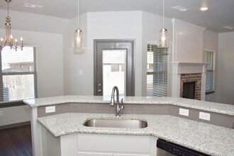 2205 E Cates St in Bridgeport, TX - Building Photo - Building Photo