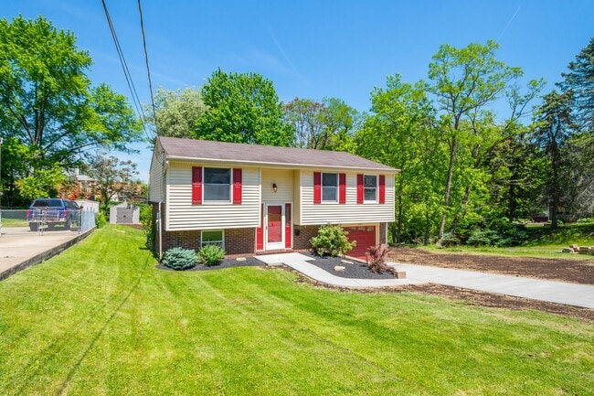 3815 Louisa St in Pittsburgh, PA - Building Photo - Building Photo