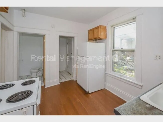 650 Central Ave W in St. Paul, MN - Building Photo - Building Photo