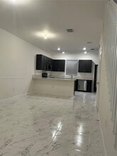 2831 SW 16th Ter in Fort Lauderdale, FL - Building Photo - Building Photo