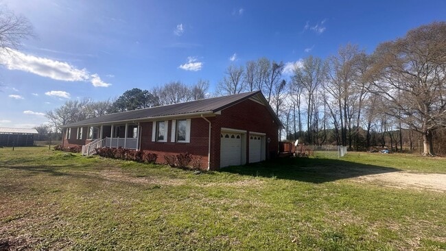 468 Sandy Foundation Rd in Kinston, NC - Building Photo - Building Photo