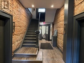 123 MacNab St S in Hamilton, ON - Building Photo - Building Photo