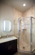 412 N Ervay St in Dallas, TX - Building Photo - Building Photo