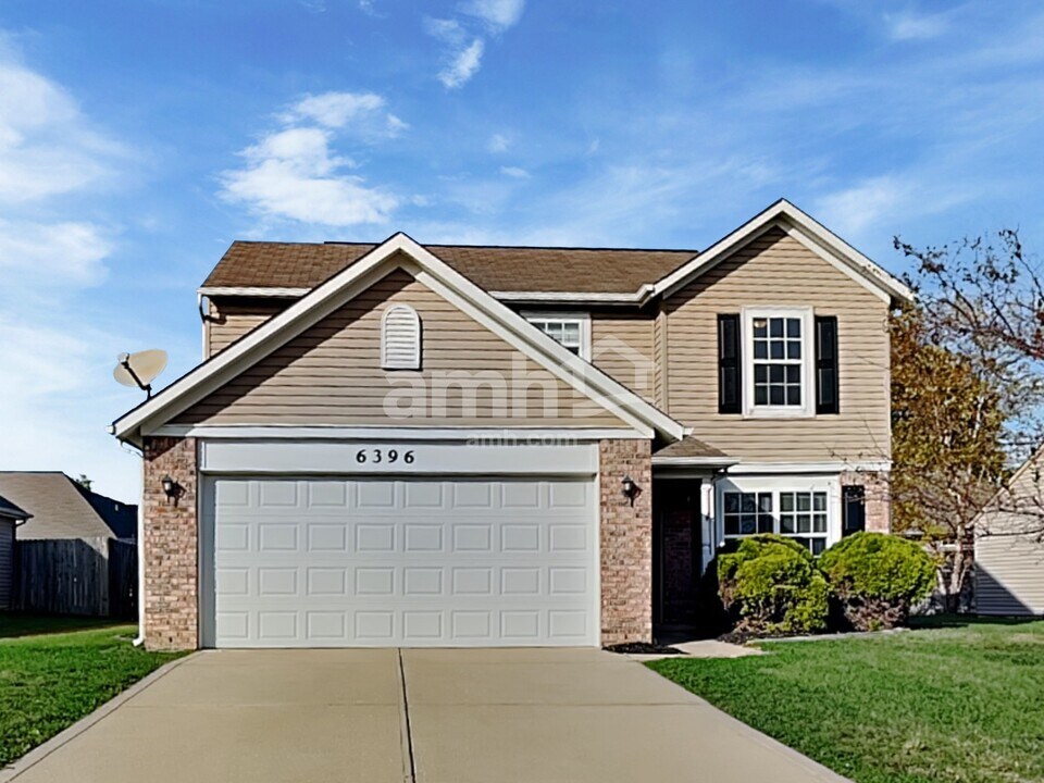 6396 Oyster Key Ln in Plainfield, IN - Building Photo