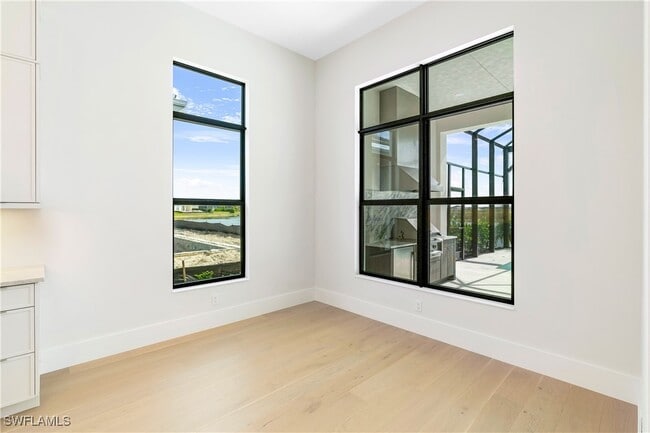 property at 9678 Moonflower Ct