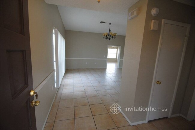 7350 W Maryland Ave, Unit 7206 RTD in Glendale, AZ - Building Photo - Building Photo