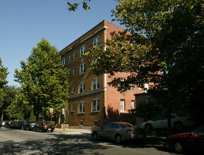 1111 Columbia Road Apartments in Washington, DC - Building Photo - Building Photo