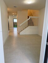 18974 345 Ter in Florida City, FL - Building Photo