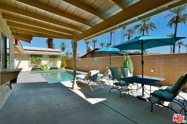 73415 Royal Palm Dr in Palm Desert, CA - Building Photo - Building Photo