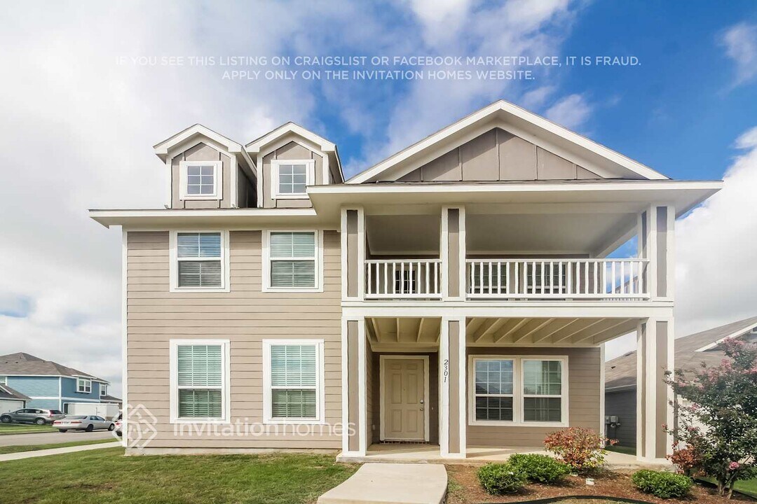 2301 Eton Pl in Denton, TX - Building Photo