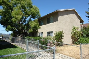 5677 Via Monte Dr in San Jose, CA - Building Photo