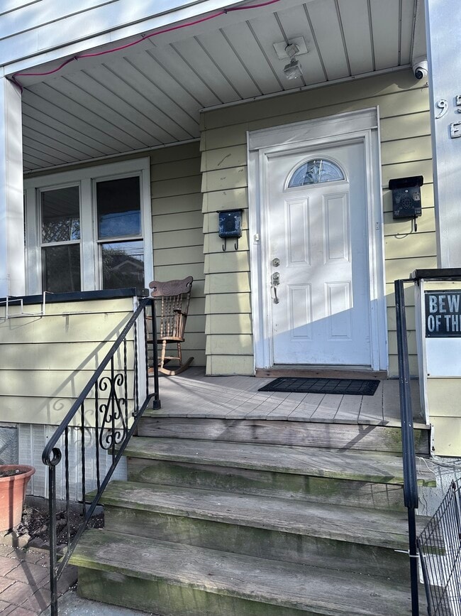 property at 95 E Clifton Ave