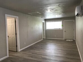 8510 Safeguard St in Houston, TX - Building Photo - Building Photo