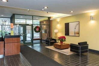 31 Woodland St in Hartford, CT - Building Photo - Building Photo