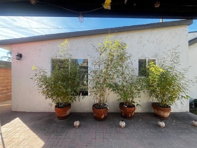 property at 11432 Hadley St