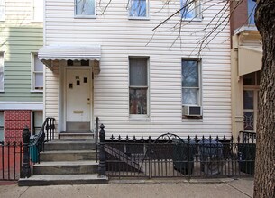 101a India St in Brooklyn, NY - Building Photo - Building Photo