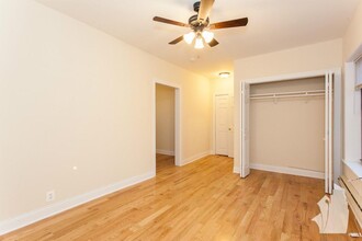 2840 N Orchard St, Unit 2844-27 in Chicago, IL - Building Photo - Building Photo