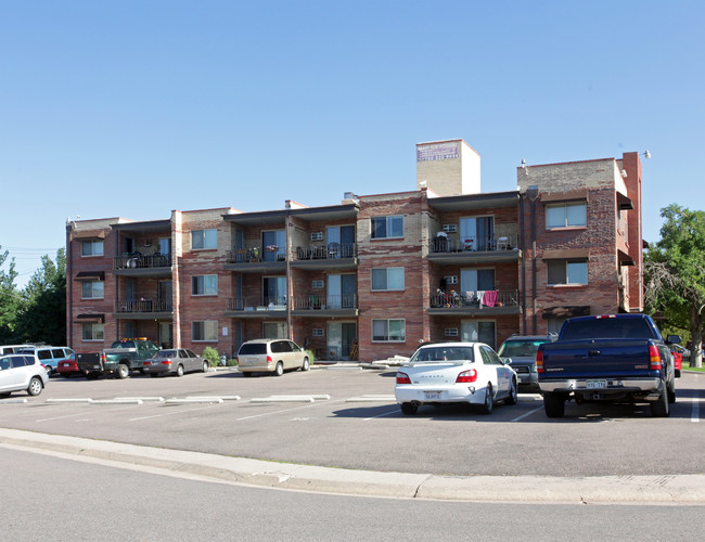 Park Vista Apartments in Littleton, CO - Building Photo - Building Photo