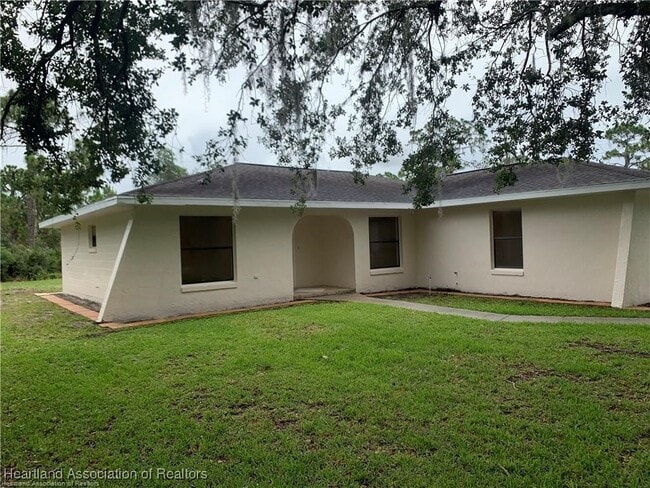 3017 Beech Ave in Lake Placid, FL - Building Photo - Building Photo