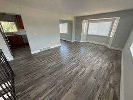 3930 Old Bingham Hwy in West Jordan, UT - Building Photo