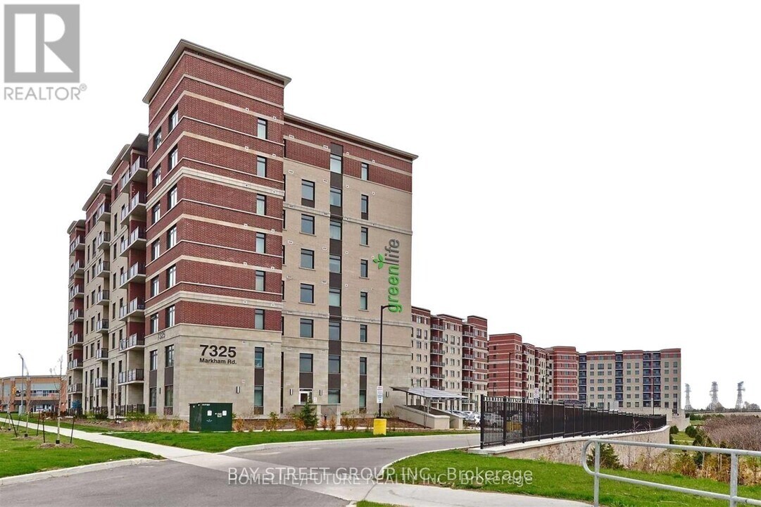 7325 Markham Rd in Markham, ON - Building Photo