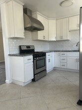 6943 1/2 Glasgow Ave, Unit Upper in Los Angeles, CA - Building Photo - Building Photo