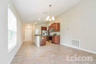 12747 Lemon Pepper Dr in Riverview, FL - Building Photo - Building Photo