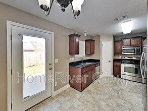 8907 Hertford Cir in Pensacola, FL - Building Photo - Building Photo