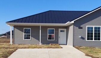 1717 Talon St in Moberly, MO - Building Photo