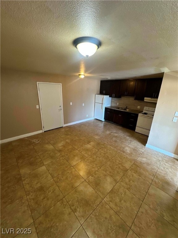 property at 305 N 10th St