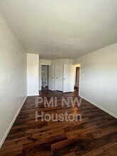 12651 Ashford Meadow Dr in Houston, TX - Foto de edificio - Building Photo