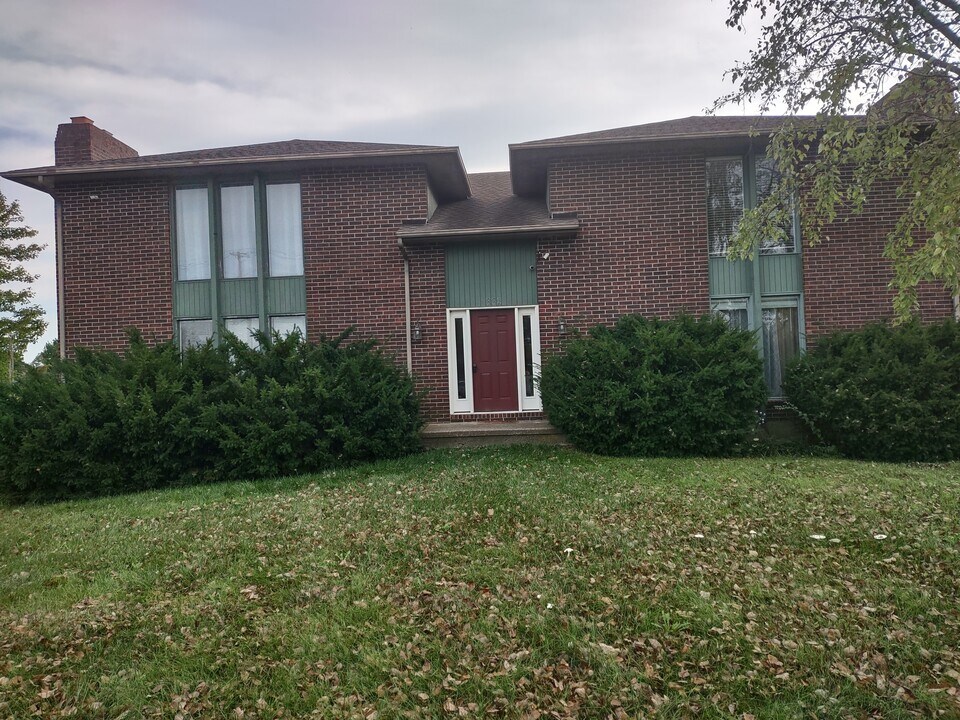 332 Southampton Dr, Unit #4 in Columbia, MO - Foto de edificio