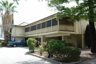 5570 Clovercrest Dr in San Jose, CA - Building Photo