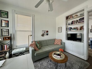 48 Cedar St in Branford, CT - Building Photo - Building Photo