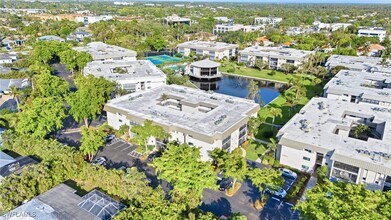 788 Park Shore Dr in Naples, FL - Building Photo - Building Photo