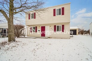 2892 Gentry Ln in Columbus, OH - Building Photo