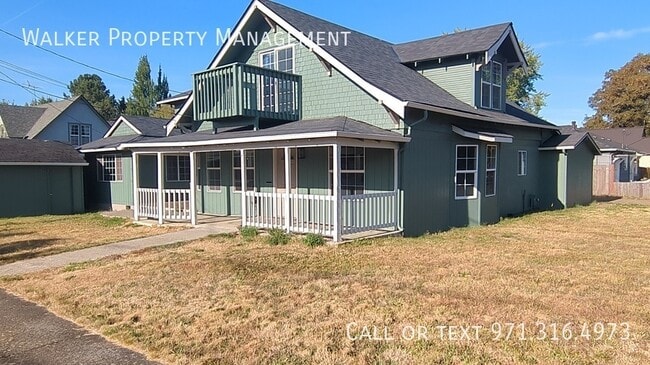 401 S Main St in Newberg, OR - Building Photo - Building Photo