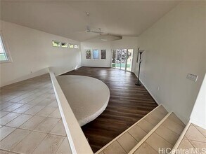 2368 St Louis Dr in Honolulu, HI - Building Photo - Building Photo