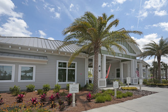 Point at Tamaya in Jacksonville, FL - Building Photo - Building Photo