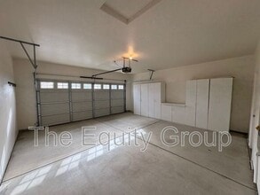 1155 Meadow Ave in Exeter, CA - Building Photo - Building Photo